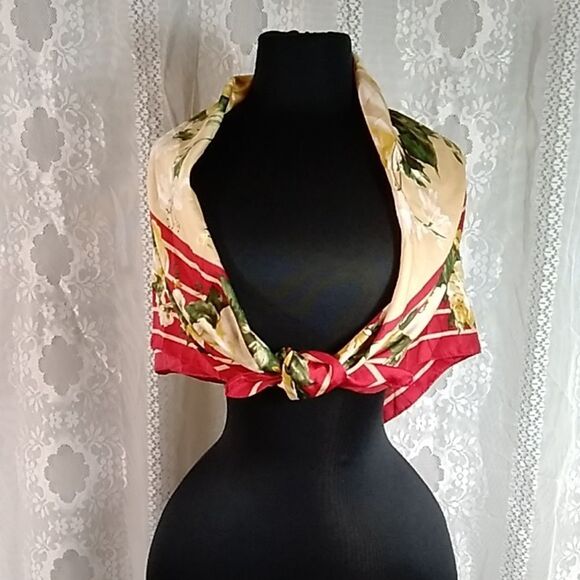 Vintage 100% Polyester Made In Italy Women Scarf Size 34x34 main image 5